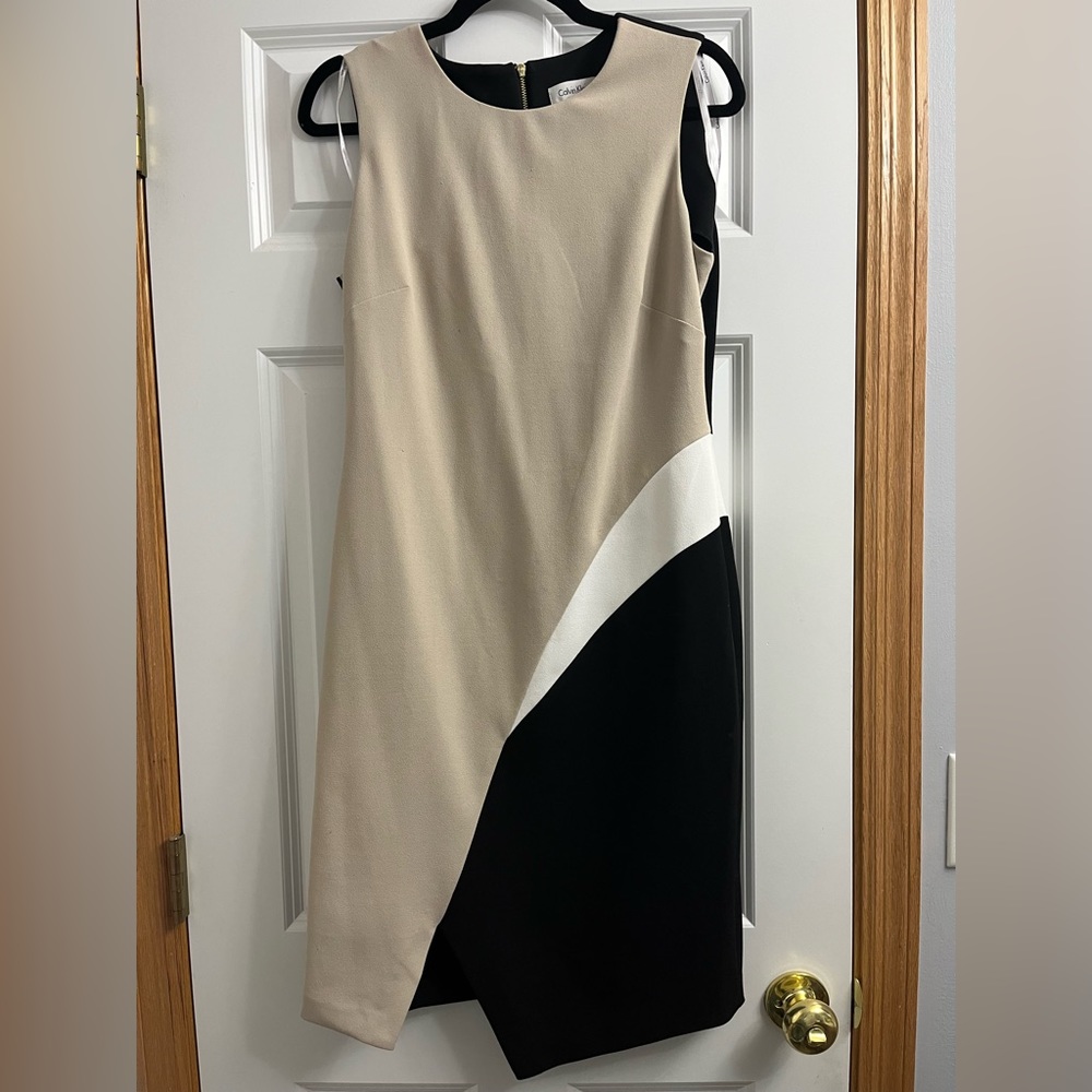 Color block sheath dress